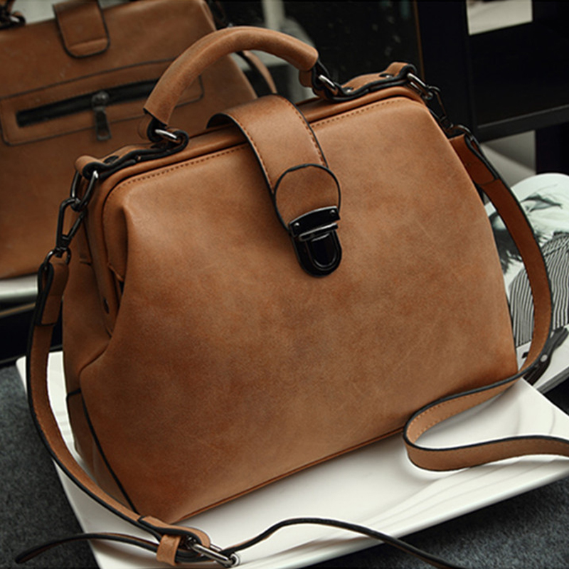 Bolsa Transversal Feminina Ele - Chain Lock Combination avaliação e preço